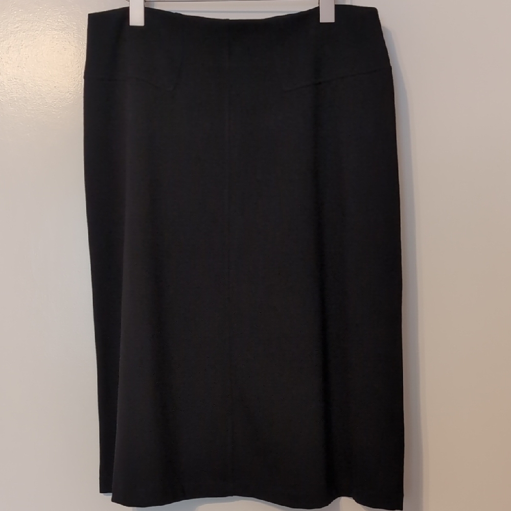 Worthington Classic Black Midi Skirt